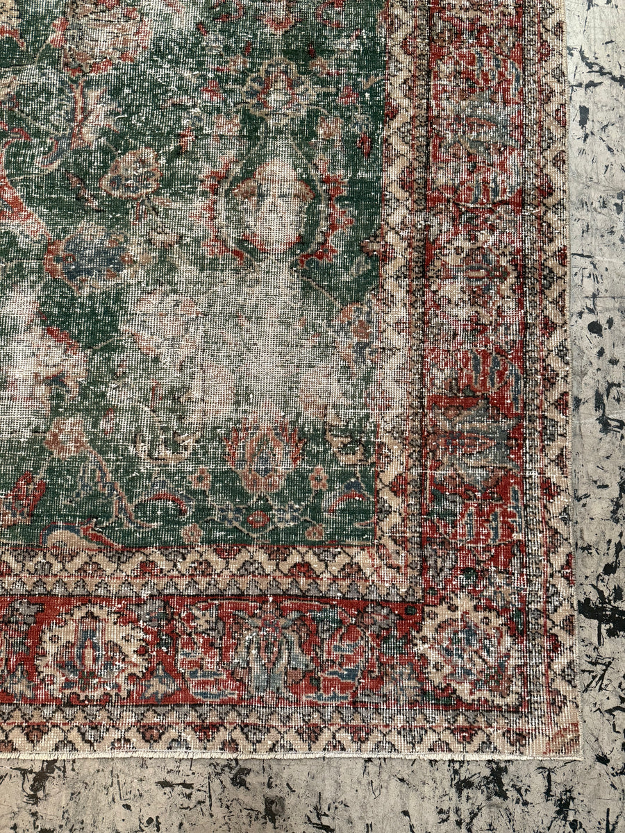 Vintage Turkish Rug - 281cmL x 194cmW