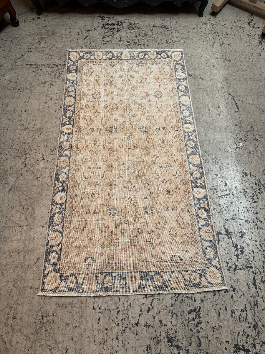 Vintage Turkish Rug - 197cmL x 106cmW