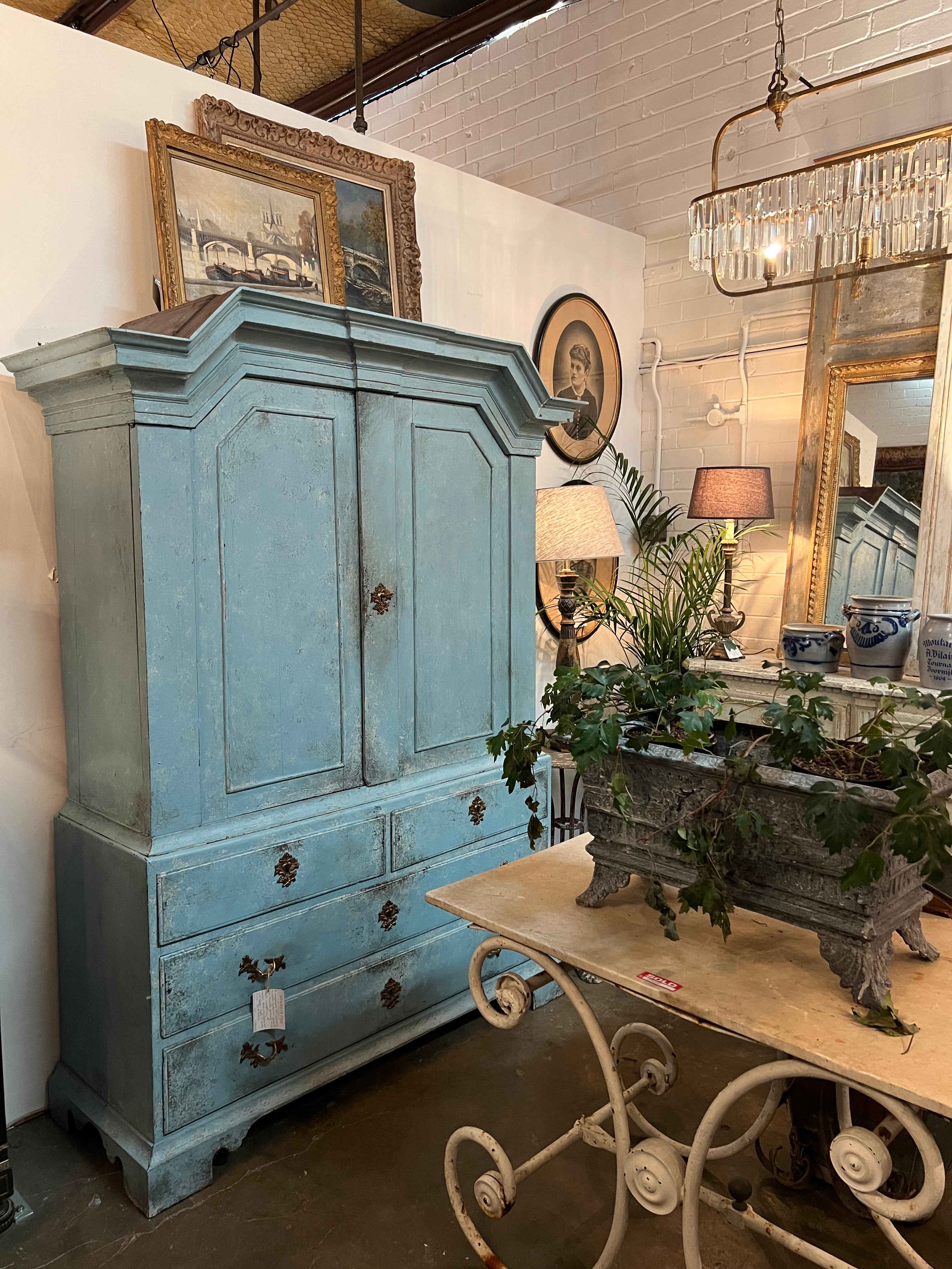 Showroom Gallery