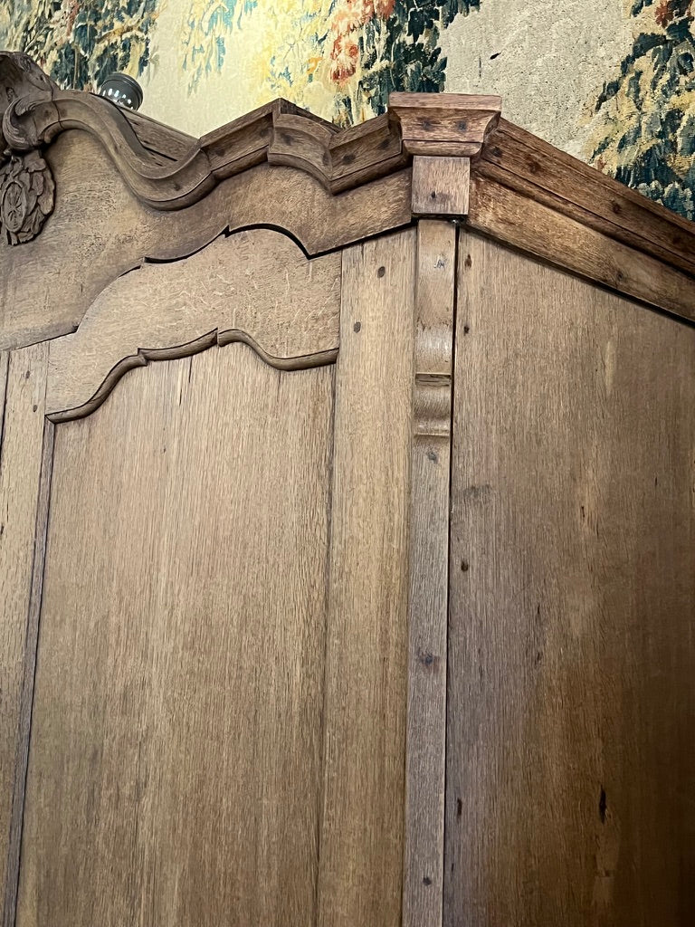 Late 18th Century Dutch Linen Press